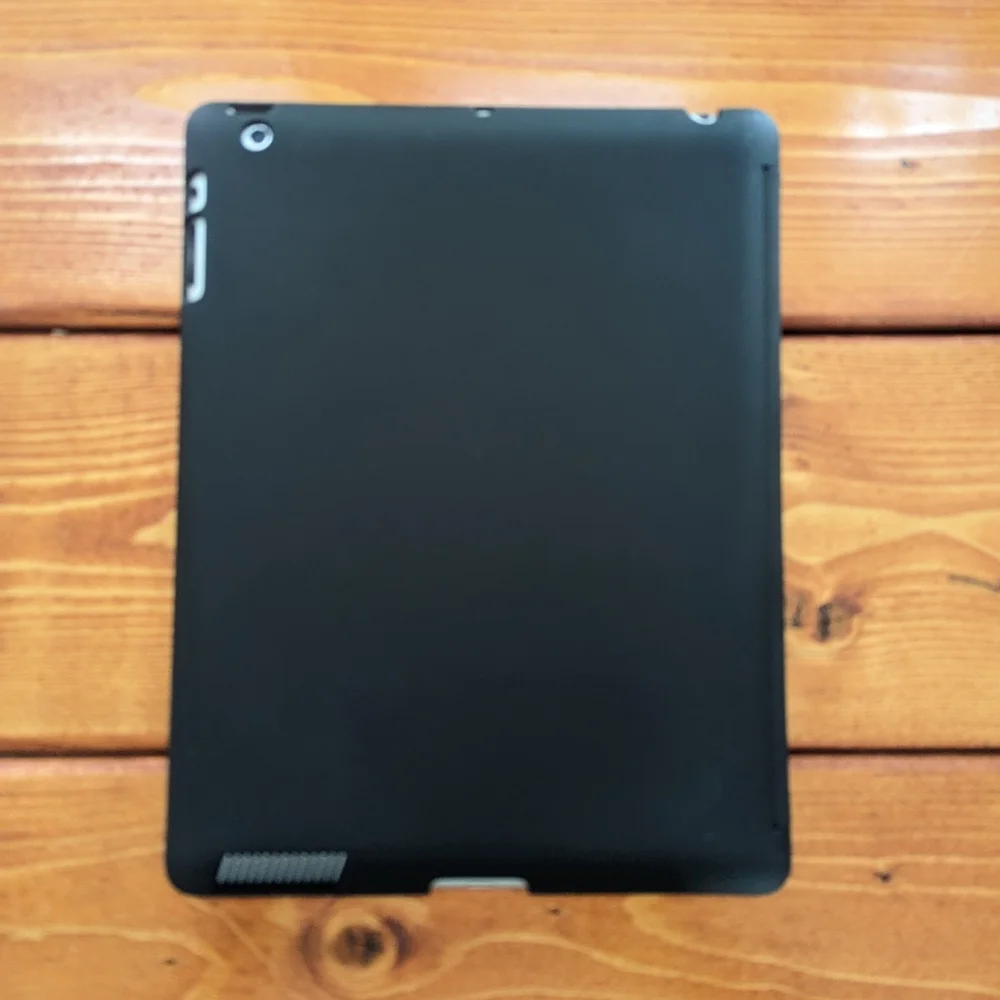 Apple iPad 4th Generation with Case